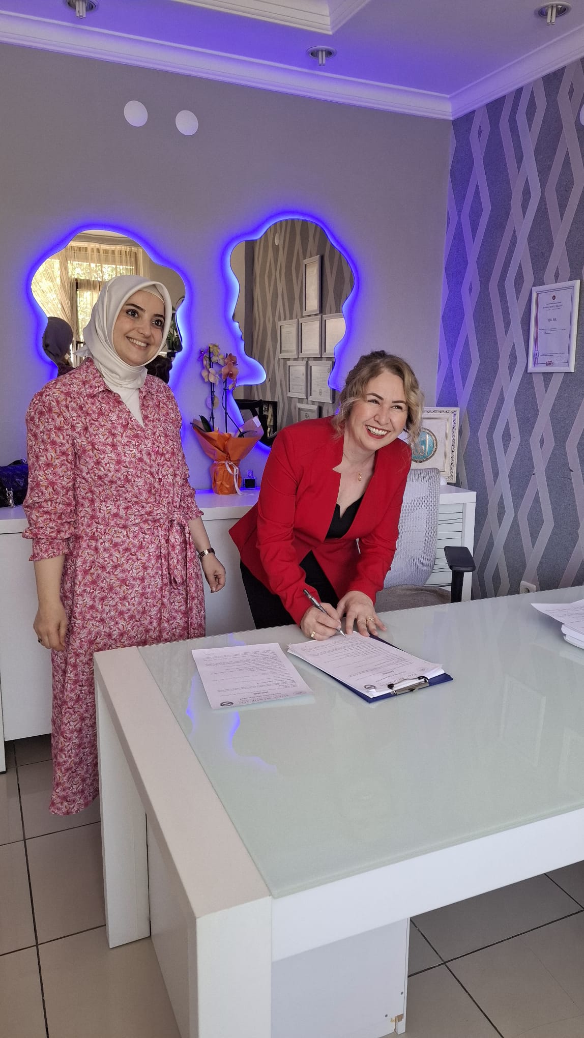 Işıl Işıl güzellik merkezi karşılama alanı